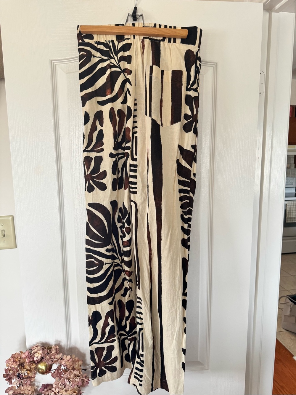 Mango Patterned Pants - Picture 2 of 11